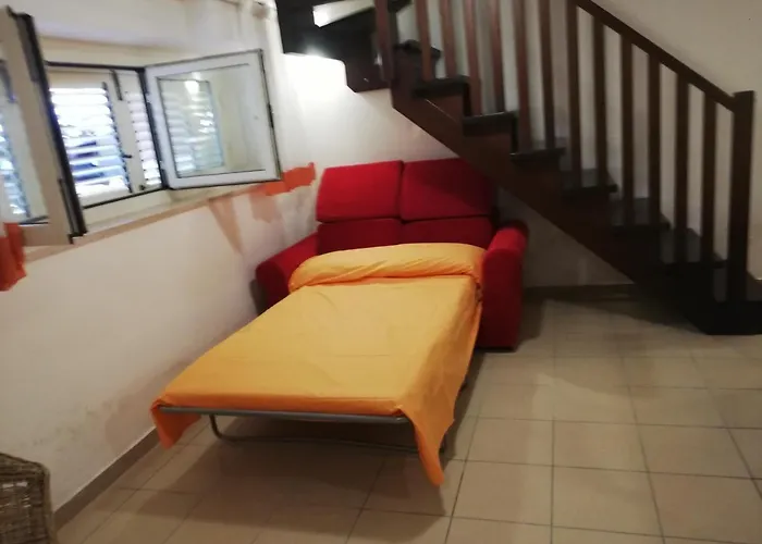 Apartment Taverna 100 Passi Dalla Riva Del Mare